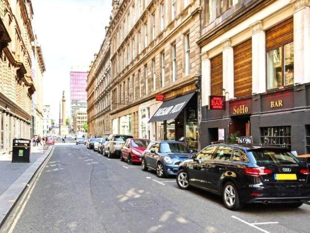 1 bedroom flat for sale