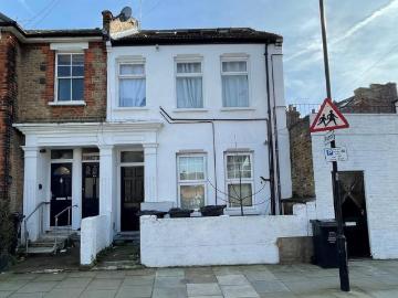 1 bedroom flat for sale