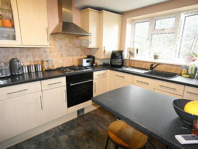 1 bedroom flat for sale