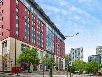 1 bedroom flat for sale