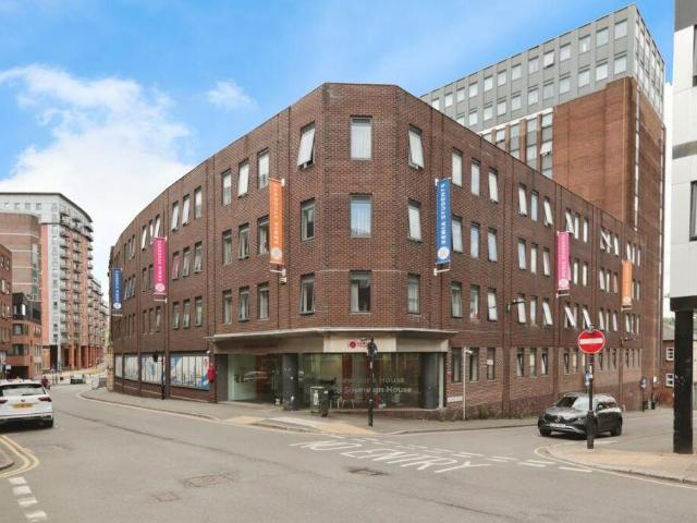 1 bedroom flat for sale