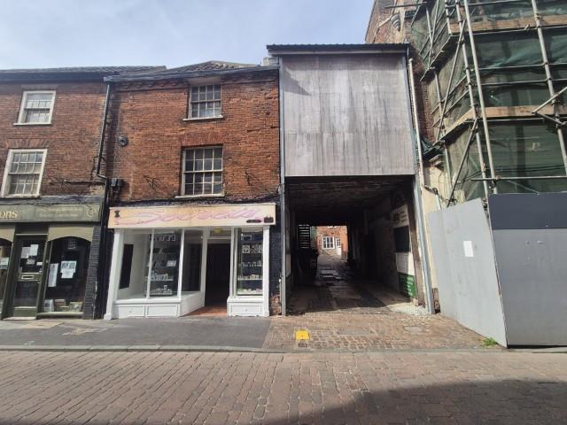 1 bedroom flat for sale