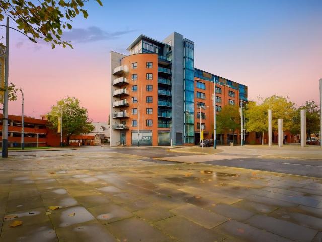 1 bedroom flat for sale