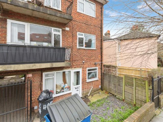 1 bedroom flat for sale