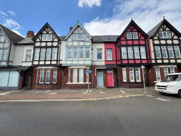 1 bedroom flat for sale