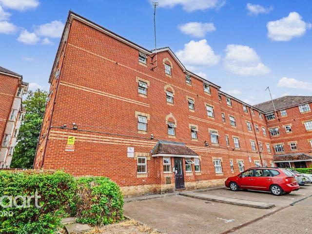 1 bedroom flat for sale