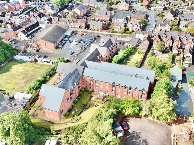 1 bedroom flat for sale