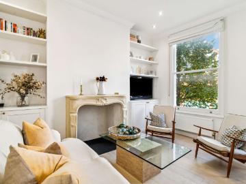 1 bedroom flat for sale