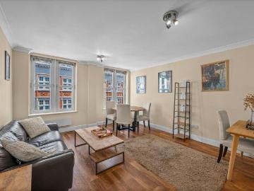 1 bedroom flat for sale
