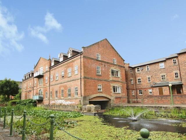 1 bedroom flat for sale