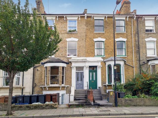 1 bedroom property for sale