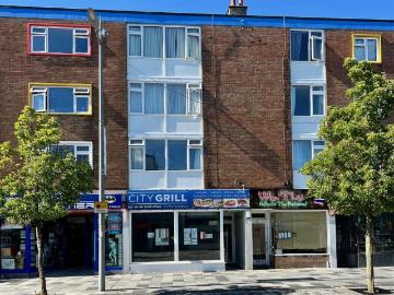 1 bedroom flat for sale