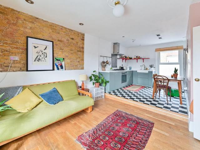 1 bedroom flat for sale