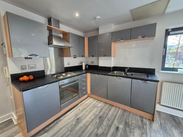 1 bedroom flat for sale