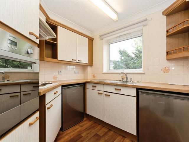 1 bedroom flat for sale