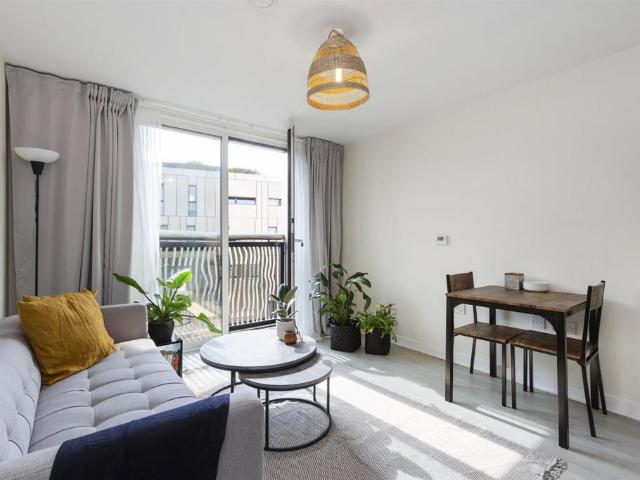 1 bedroom apartment for sale