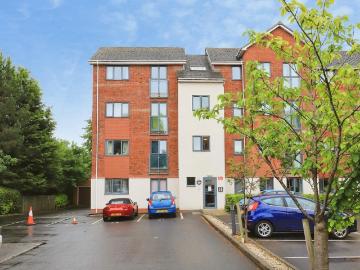 1 bedroom flat for sale