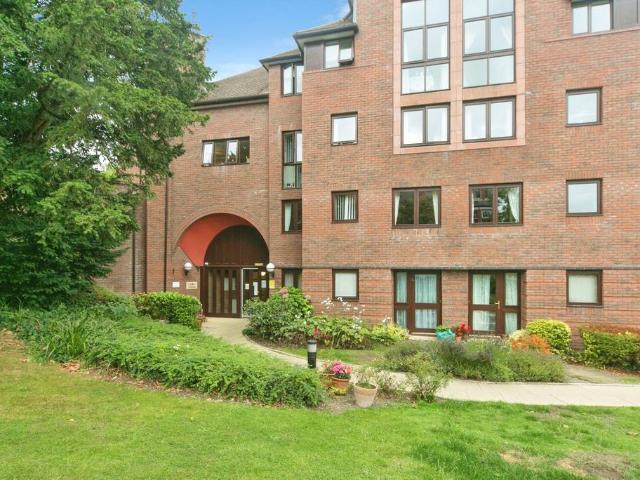 1 bedroom flat for sale