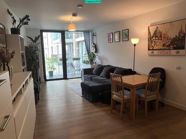 1 bedroom flat for sale