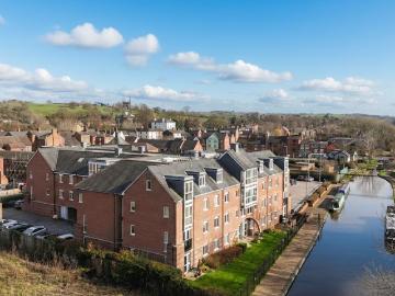 1 bedroom flat for sale