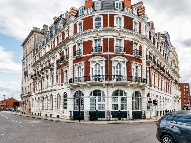 1 bedroom flat for sale