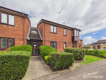 1 bedroom flat for sale