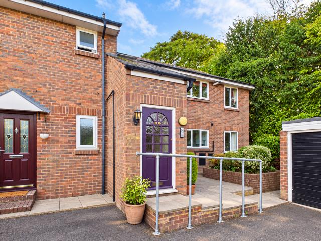 1 bedroom flat for sale