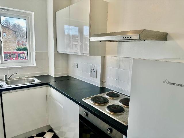 1 bedroom flat for sale