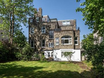 1 bedroom flat for sale