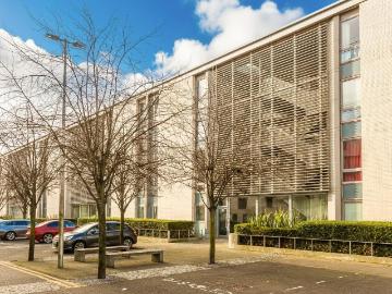 Edinburgh, Shetland - Parking