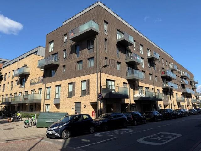 1 bedroom flat for sale
