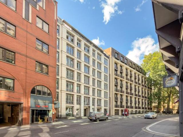 1 bedroom flat for sale