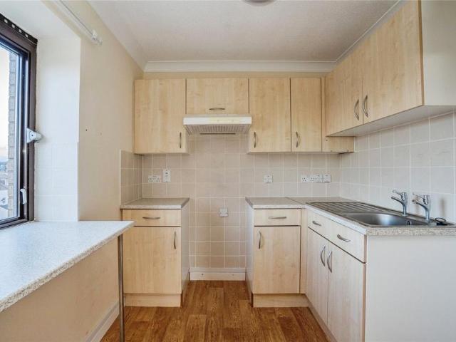 1 bedroom flat for sale