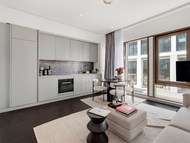 1 bedroom flat for sale
