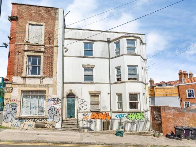 1 bedroom flat for sale