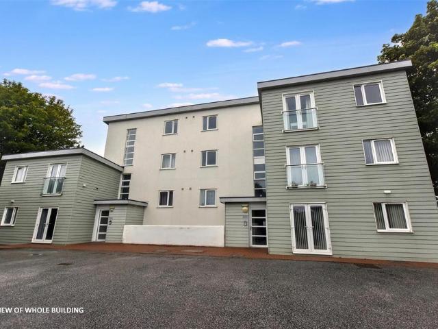 1 bedroom flat for sale