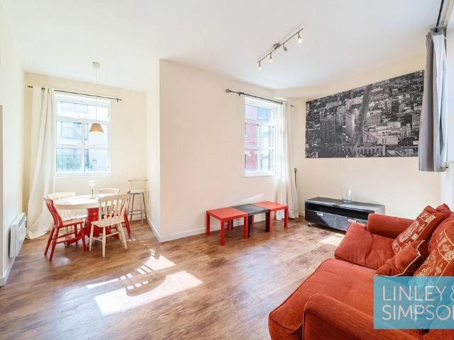 1 bedroom flat for sale