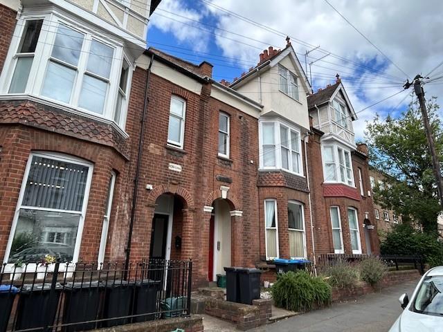 1 bedroom flat for sale