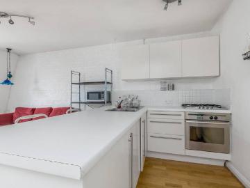 1 bedroom flat for sale