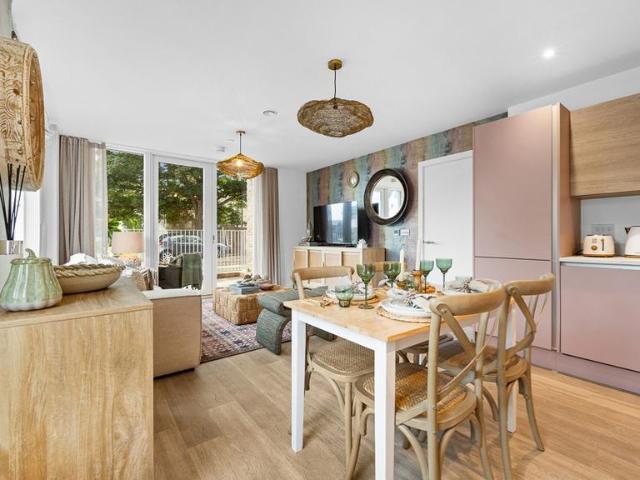 1 bedroom flat for sale