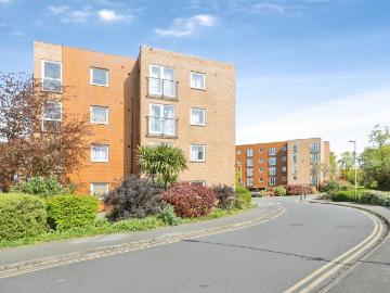 1 bedroom flat for sale