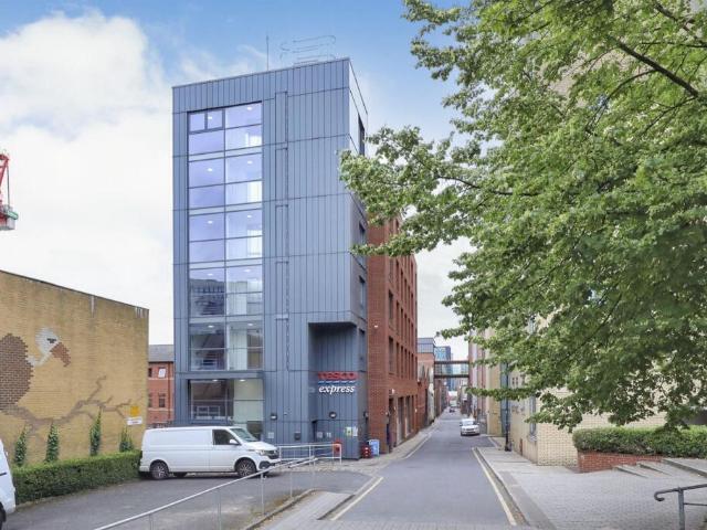 1 bedroom flat for sale