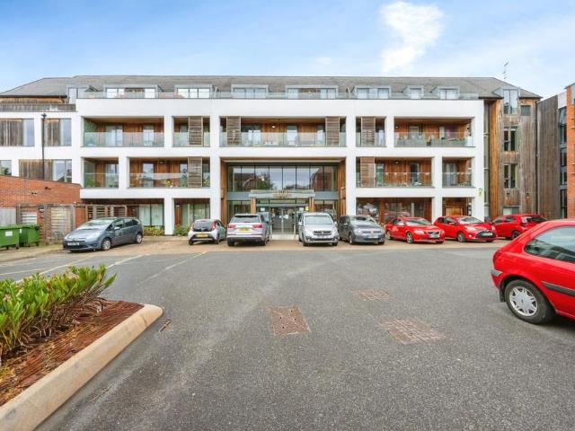 1 bedroom flat for sale