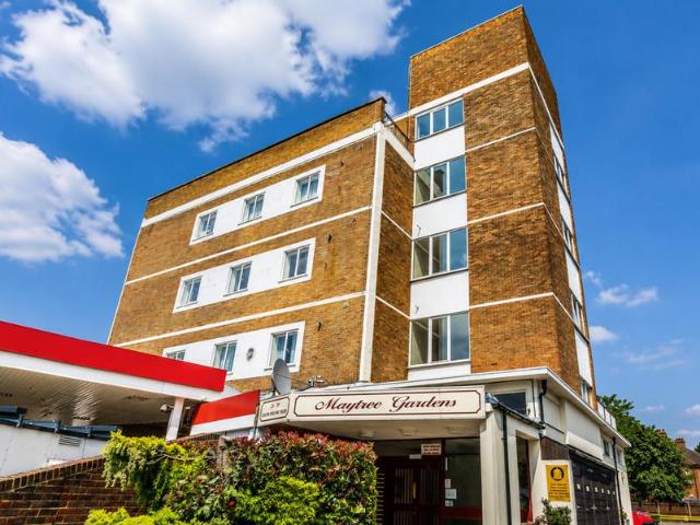 1 bedroom flat for sale