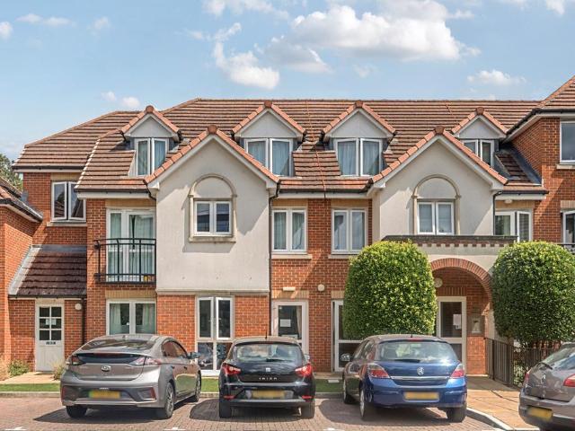 1 bedroom flat for sale