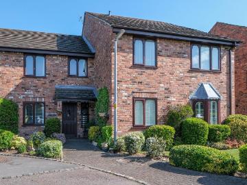 Lymm, Cheshire county, Midlands - Fireplace