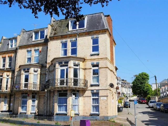 1 bedroom flat for sale