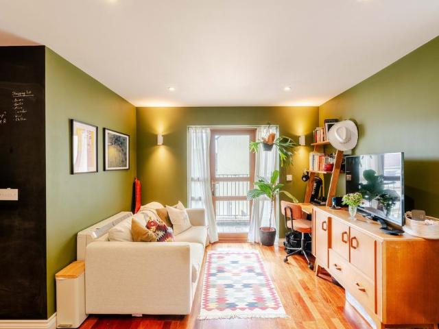 1 bedroom flat for sale