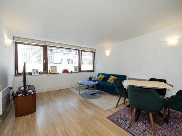 1 bedroom flat for sale