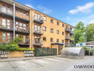 1 bedroom flat for sale
